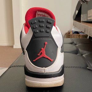 Nike Air Jordan 4 Retros Mens size 9